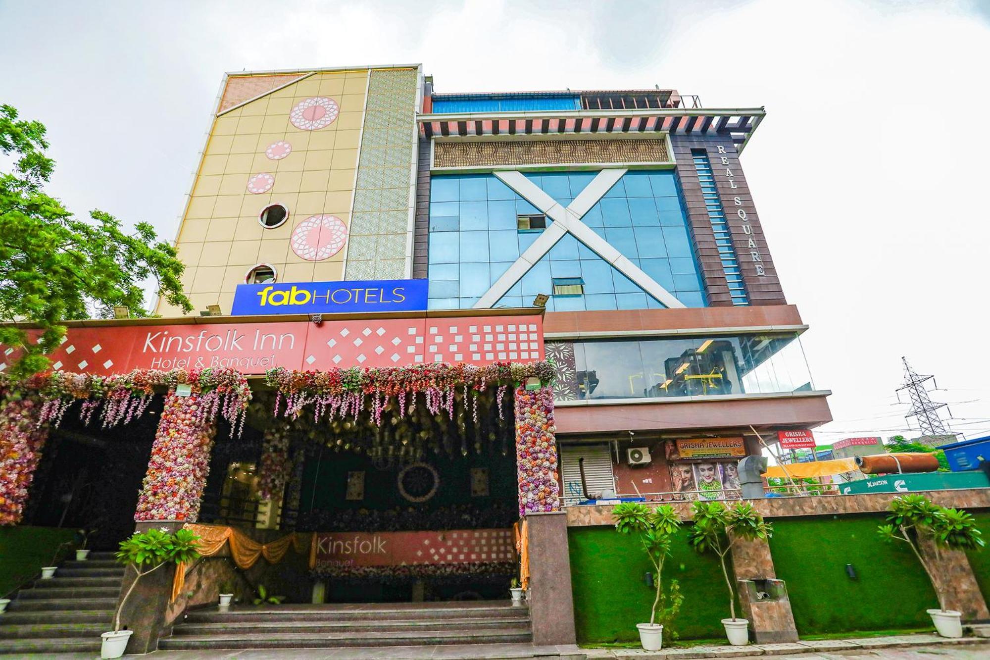 Fabhotel Kinsfolk Газиабад Экстерьер фото